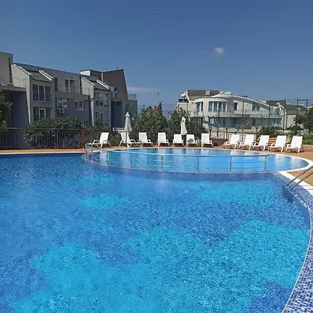 Sunset In With Pool, Spa, Gym And Parking By Flat Mаnager * Kosharitsa